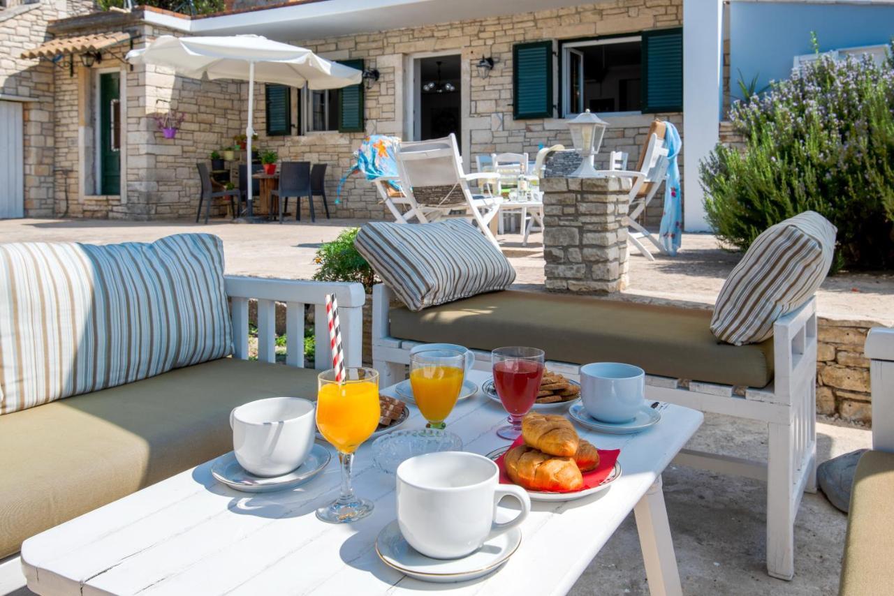 فيلا Sterna House Paxos Vlachopoulátika المظهر الخارجي الصورة